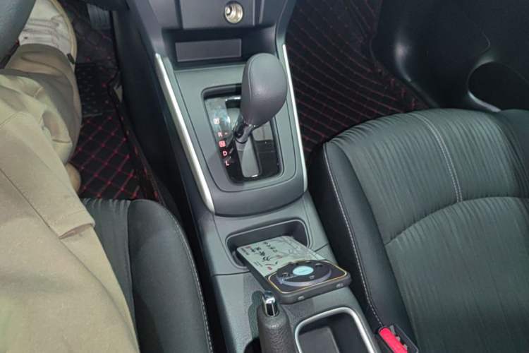 Used Nissan Sylphy 2024 Facelifted Three Classic 1.6XE CVT Comfort Edition Gear Lever