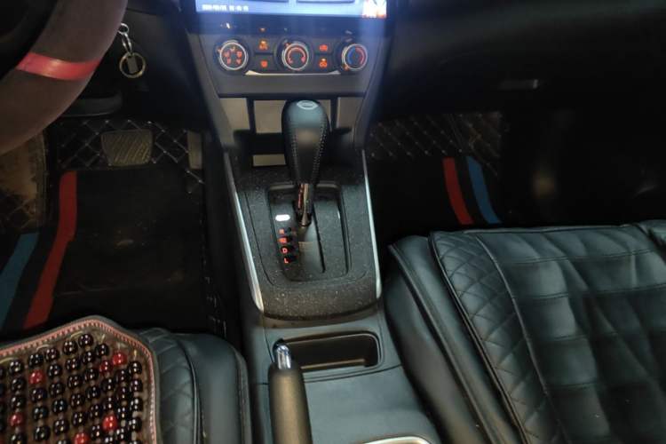 Used Nissan Sylphy 2024 Restyled Version 2 Classic 1.6XE CVT Comfort Edition Gear Lever