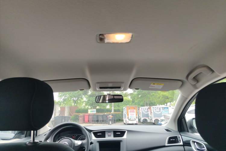 Used Nissan Sylphy 2024 Facelifted Three Classic 1.6XE CVT Comfort Edition Headliner