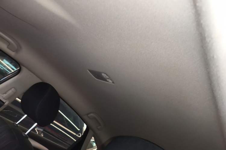 Used Nissan Sylphy 2024 Classic 1.6XE CVT Comfort Edition Headliner