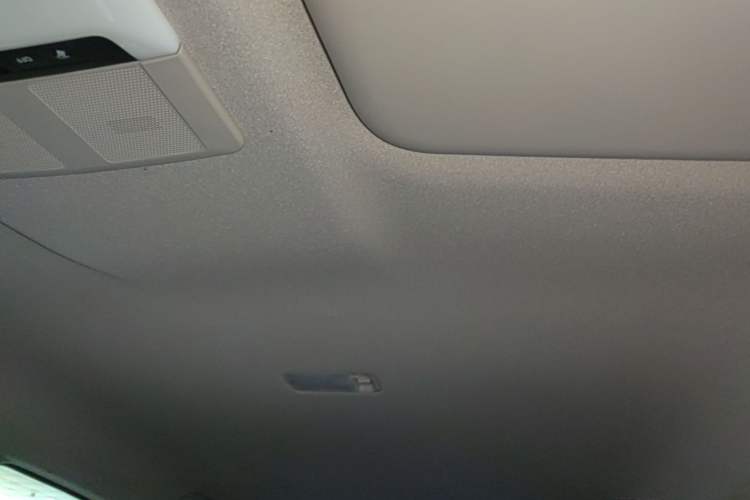 Used Nissan Sylphy 2024 Facelifted Three Classic 1.6XE CVT Comfort Edition Headliner