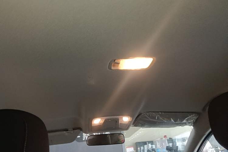 Used Nissan Sylphy 2024 Classic 1.6XE CVT Comfort Edition Headliner
