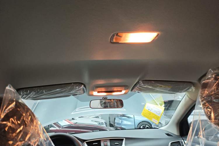 Used Nissan Sylphy 2024 Facelifted Three Classic 1.6XE CVT Comfort Edition Headliner