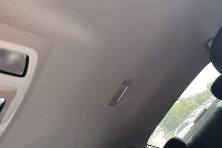 Used Nissan Sylphy 2024 Classic 1.6XE CVT Comfort Edition Headliner