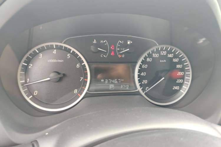 Used Nissan Sylphy 2024 Facelifted Three Classic 1.6XE CVT Comfort Edition Instrument Cluster