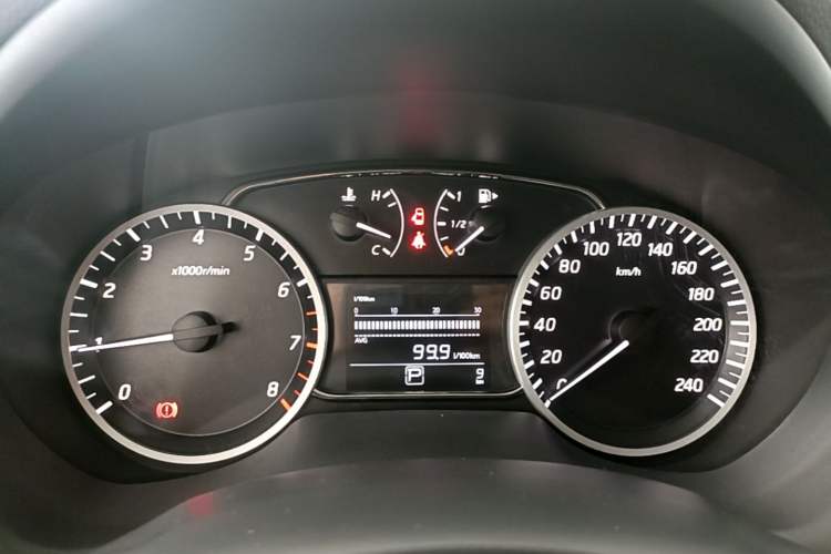 Used Nissan Sylphy 2024 Facelifted Three Classic 1.6XE CVT Comfort Edition Instrument Cluster