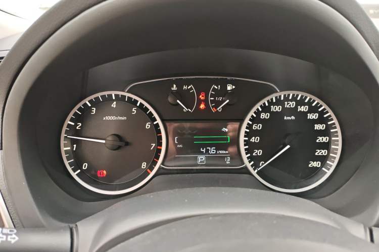 Used Nissan Sylphy 2024 Facelifted Three Classic 1.6XE CVT Comfort Edition Instrument Cluster