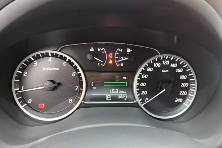 Used Nissan Sylphy 2024 Facelifted Three Classic 1.6XE CVT Comfort Edition Instrument Cluster