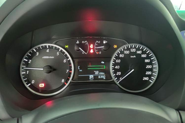 Used Nissan Sylphy 2024 Facelifted Three Classic 1.6XE CVT Comfort Edition Instrument Cluster