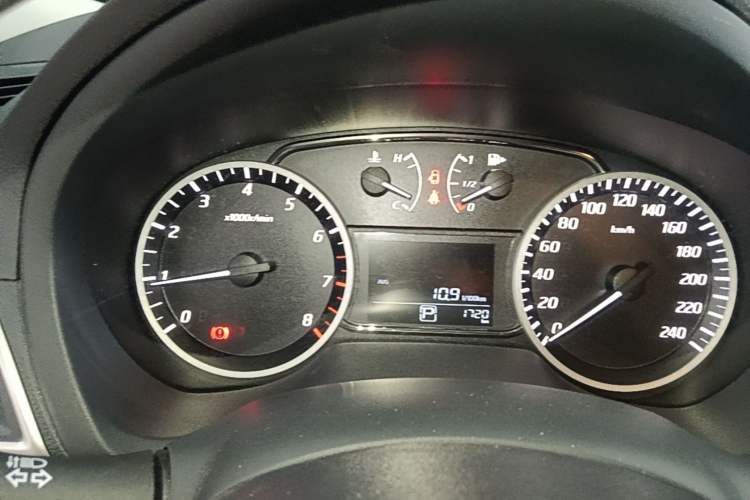 Used Nissan Sylphy 2024 Classic 1.6XE CVT Comfort Edition Instrument Cluster