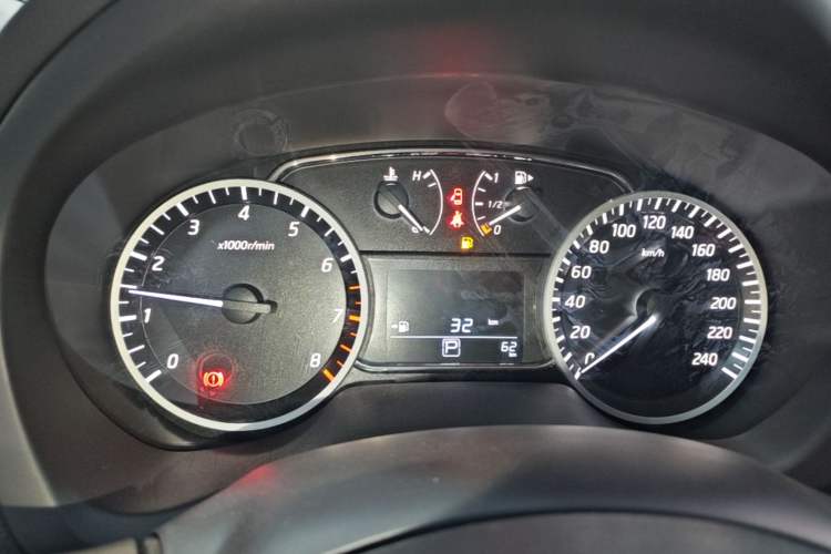 Used Nissan Sylphy 2024 Facelifted Three Classic 1.6XE CVT Comfort Edition Instrument Cluster