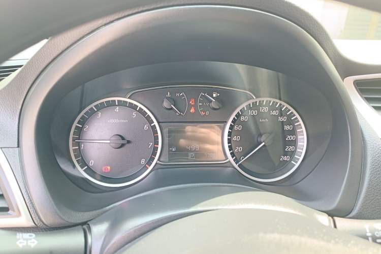Used Nissan Sylphy 2024 Restyled Version 2 Classic 1.6XE CVT Comfort Edition Instrument Cluster