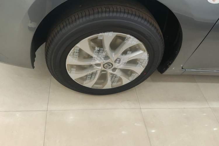 Used Nissan Sylphy 2024 Facelifted Three Classic 1.6XE CVT Comfort Edition Left Front Wheel Hub