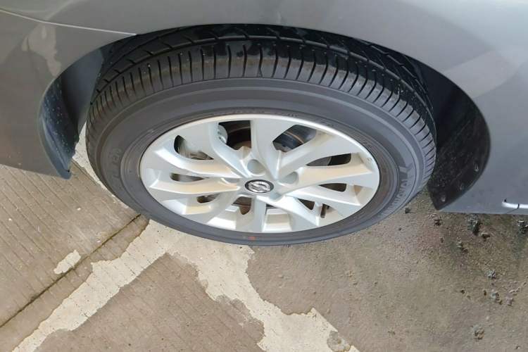 Used Nissan Sylphy 2024 Facelifted Three Classic 1.6XE CVT Comfort Edition Left Front Wheel Hub