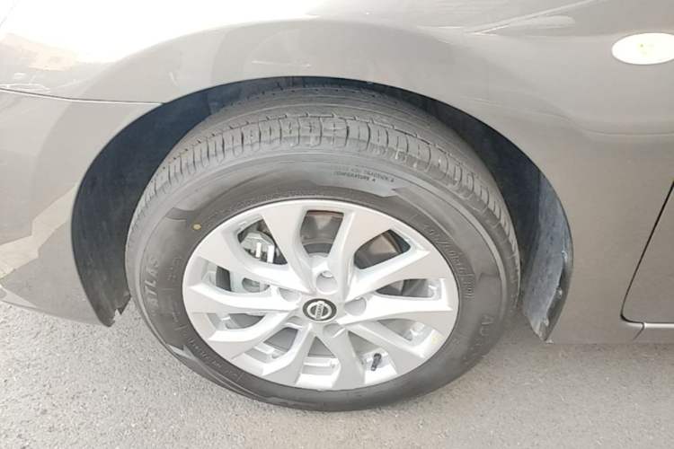 Used Nissan Sylphy 2024 Facelifted Three Classic 1.6XE CVT Comfort Edition Left Front Wheel Hub