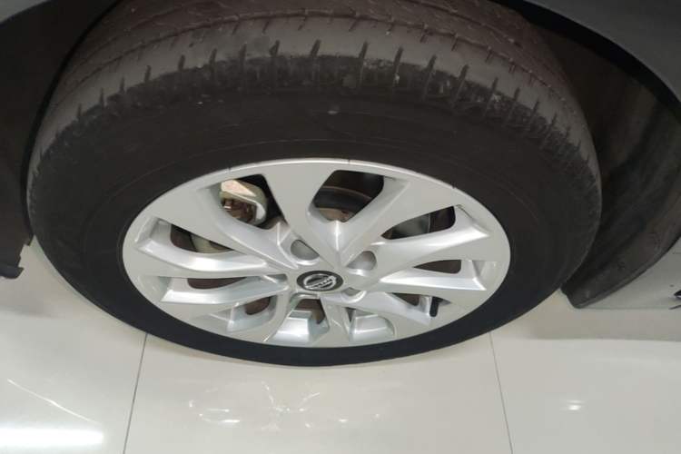 Used Nissan Sylphy 2024 Classic 1.6XE CVT Comfort Edition Left Front Wheel Hub