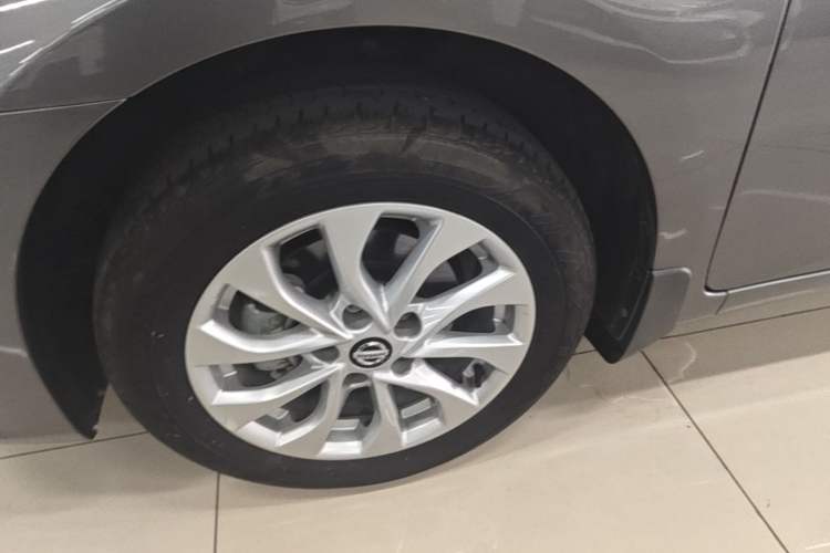 Used Nissan Sylphy 2024 Classic 1.6XE CVT Comfort Edition Left Front Wheel Hub