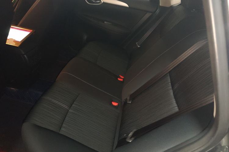 Used Nissan Sylphy 2024 Revised Version Classic 1.6XE CVT Comfort Edition Left Rear Seat