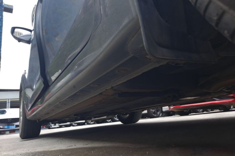 Used Nissan Sylphy 2024 Classic 1.6XE CVT Comfort Edition Left Side Sill