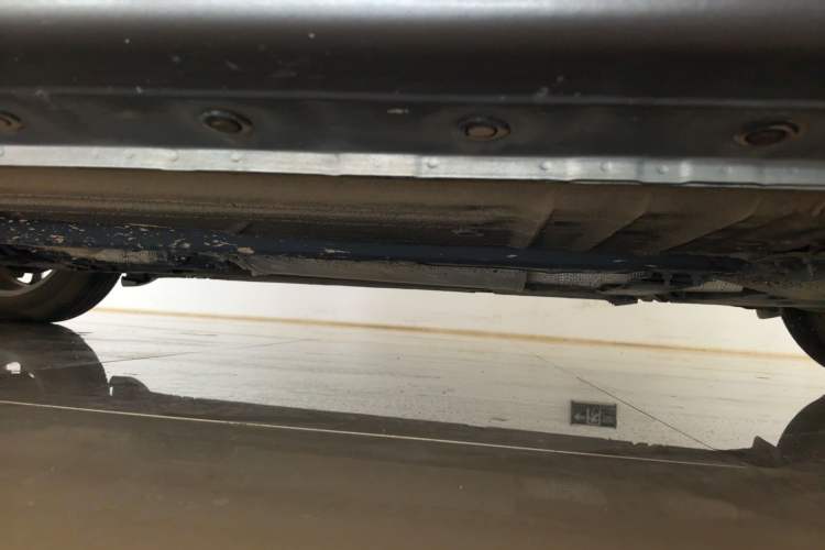 Used Nissan Sylphy 2024 Classic 1.6XE CVT Comfort Edition Left Side Sill