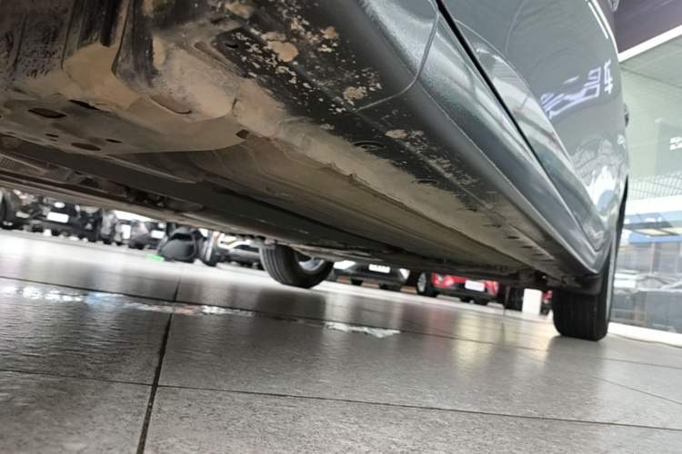 Used Nissan Sylphy 2024 Facelifted Three Classic 1.6XE CVT Comfort Edition Left Side Sill