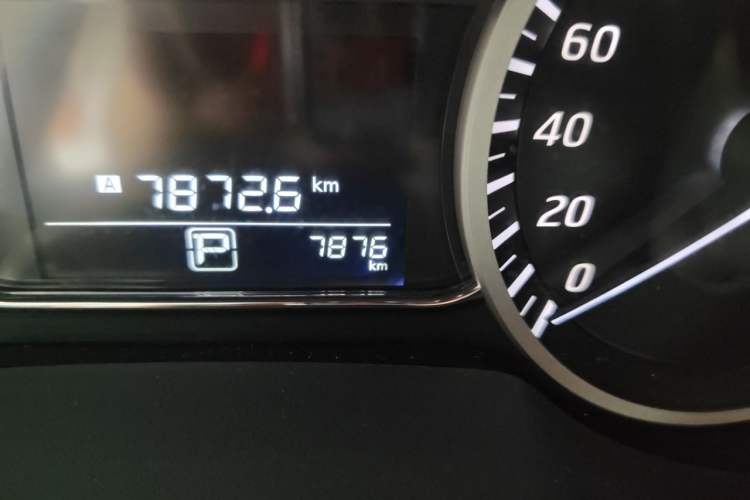 Used Nissan Sylphy 2024 Facelifted Three Classic 1.6XE CVT Comfort Edition Odometer Close Up