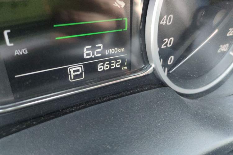 Used Nissan Sylphy 2024 Classic 1.6XE CVT Comfort Edition Odometer Close Up
