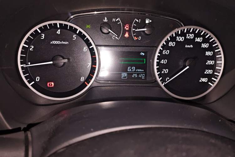 Used Nissan Sylphy 2024 Restyled Version 2 Classic 1.6XE CVT Comfort Edition Odometer Close Up