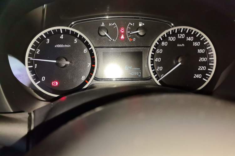 Used Nissan Sylphy 2024 Restyled Version 2 Classic 1.6XE CVT Comfort Edition Odometer Close Up