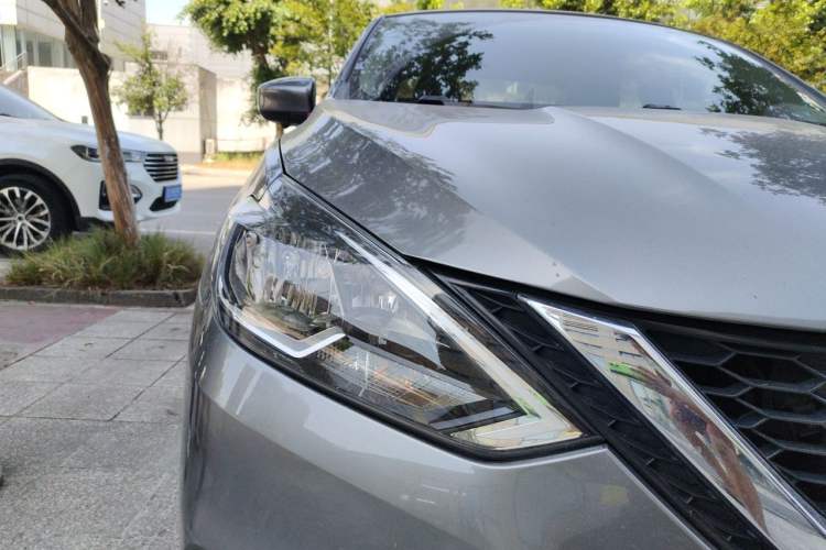 Used Nissan Sylphy 2024 Classic 1.6XE CVT Comfort Edition Right Front Headlight