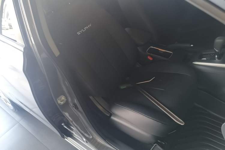 Used Nissan Sylphy 2024 Facelifted Three Classic 1.6XE CVT Comfort Edition Right Front Seat