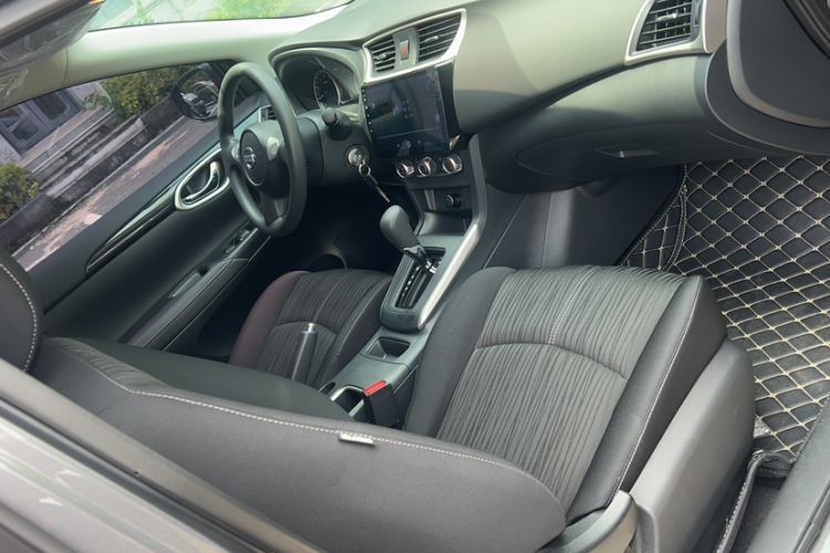 Used Nissan Sylphy 2024 Facelifted Three Classic 1.6XE CVT Comfort Edition Right Front Seat