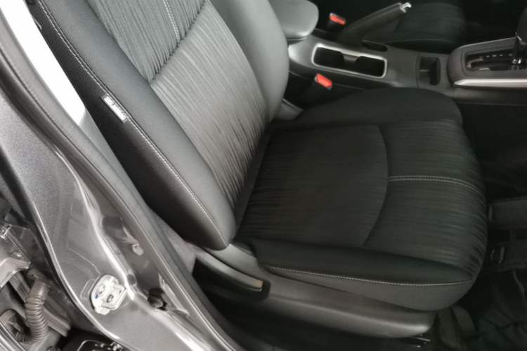 Used Nissan Sylphy 2024 Classic 1.6XE+ CVT Large-Screen Version Right Front Seat
