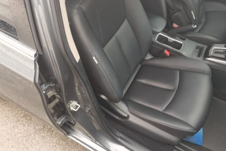 Used Nissan Sylphy 2024 Classic 1.6XL CVT Luxury Edition Right Front Seat
