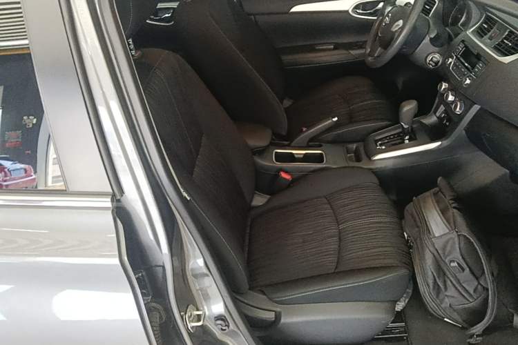 Used Nissan Sylphy 2024 Classic 1.6XE CVT Comfort Edition Right Front Seat