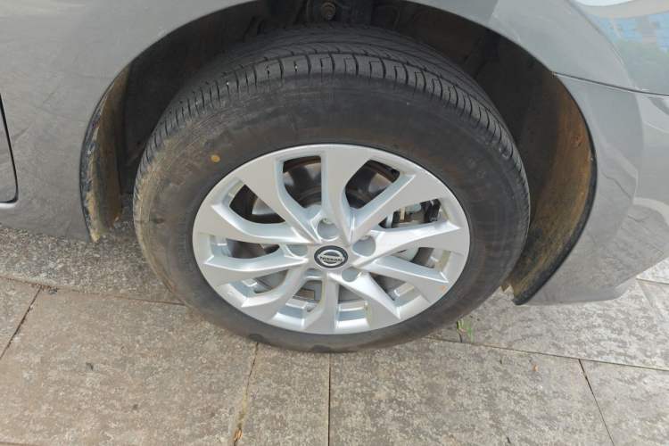 Used Nissan Sylphy 2024 Facelifted Three Classic 1.6XE CVT Comfort Edition Right Front Wheel Hub