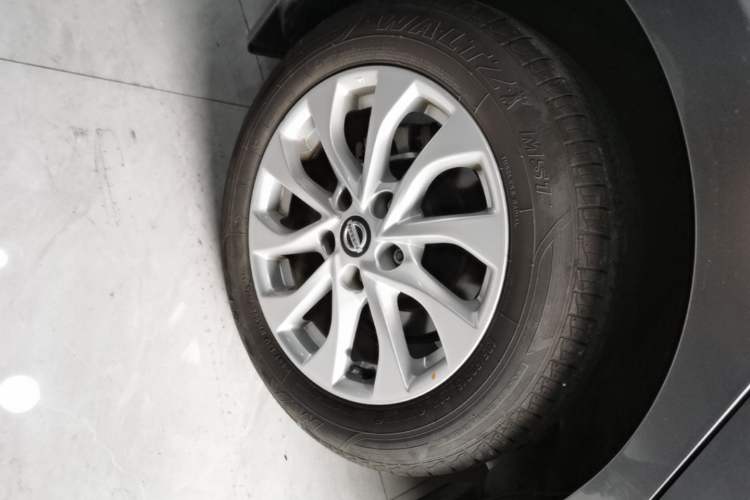 Used Nissan Sylphy 2024 Classic 1.6XE+ CVT Large-Screen Version Right Rear Wheel Hub