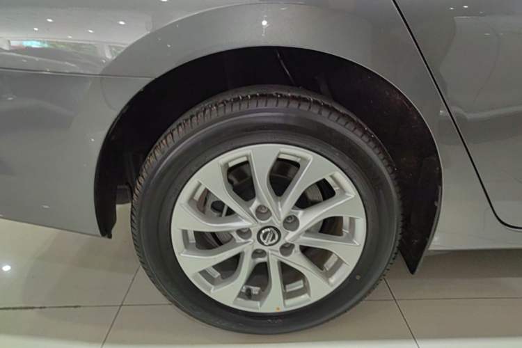Used Nissan Sylphy 2024 Facelifted Three Classic 1.6XE CVT Comfort Edition Right Rear Wheel Hub