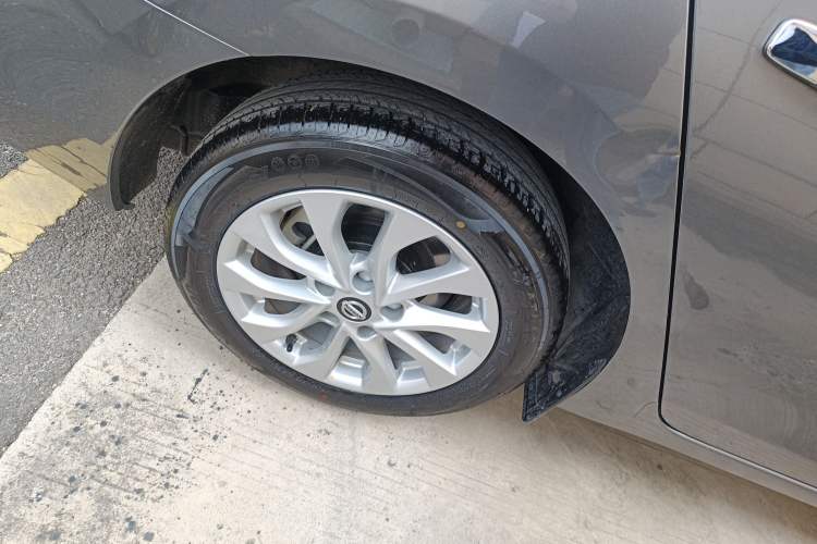 Used Nissan Sylphy 2024 Restyled Version 2 Classic 1.6XE CVT Comfort Edition Right Rear Wheel Hub