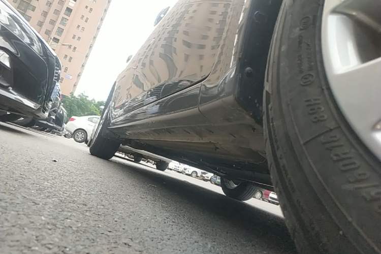 Used Nissan Sylphy 2024 Classic 1.6XE CVT Comfort Edition Right Side Sill