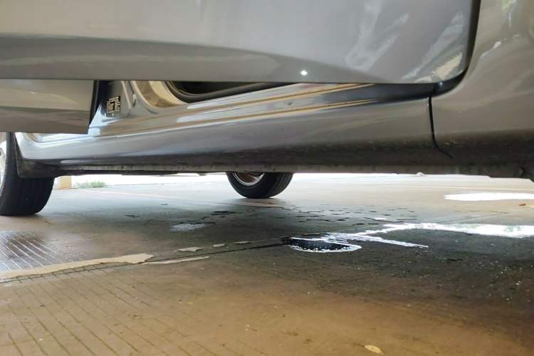 Used Nissan Sylphy 2024 Facelifted Three Classic 1.6XE CVT Comfort Edition Right Side Sill