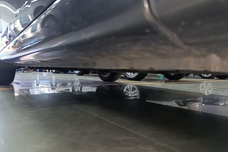 Used Nissan Sylphy 2024 Classic 1.6XE CVT Comfort Edition Right Side Sill
