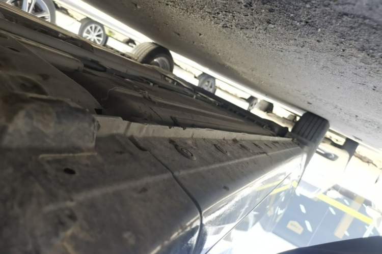 Used Nissan Sylphy 2024 Restyled Version 2 Classic 1.6XE CVT Comfort Edition Right Side Sill