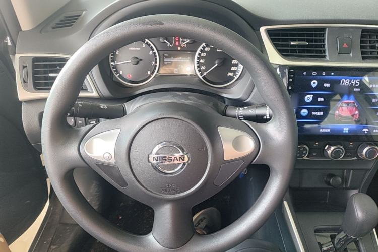 Used Nissan Sylphy 2024 Restyled Version 2 Classic 1.6XE CVT Comfort Edition Steering Wheel
