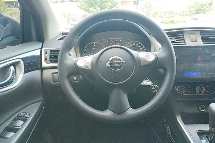 Used Nissan Sylphy 2024 Facelifted Three Classic 1.6XE CVT Comfort Edition Steering Wheel