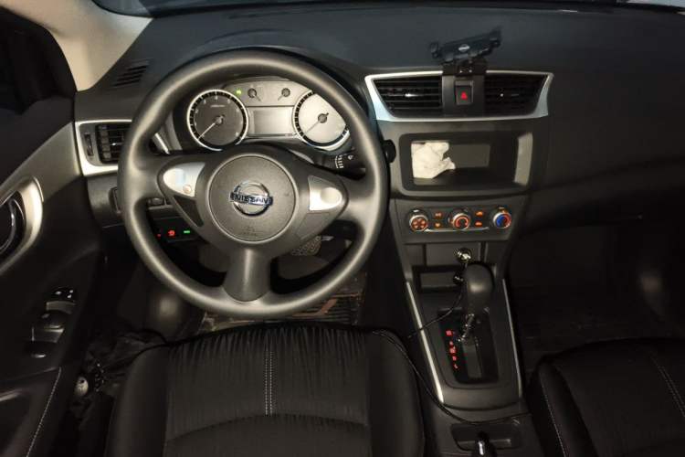 Used Nissan Sylphy 2024 Revised Version Classic 1.6XE CVT Comfort Edition Steering Wheel