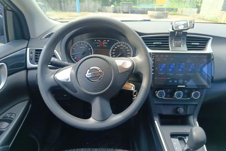 Used Nissan Sylphy 2024 Facelifted Three Classic 1.6XE CVT Comfort Edition Steering Wheel