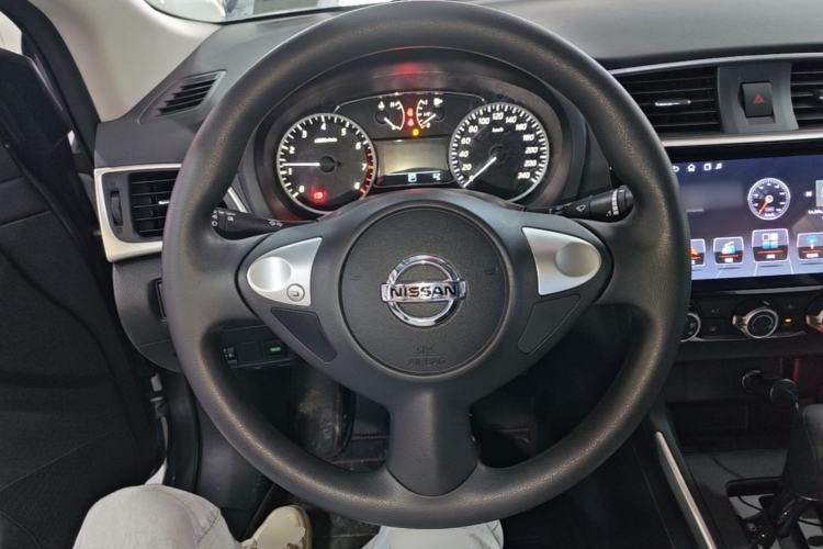 Used Nissan Sylphy 2024 Facelifted Three Classic 1.6XE CVT Comfort Edition Steering Wheel