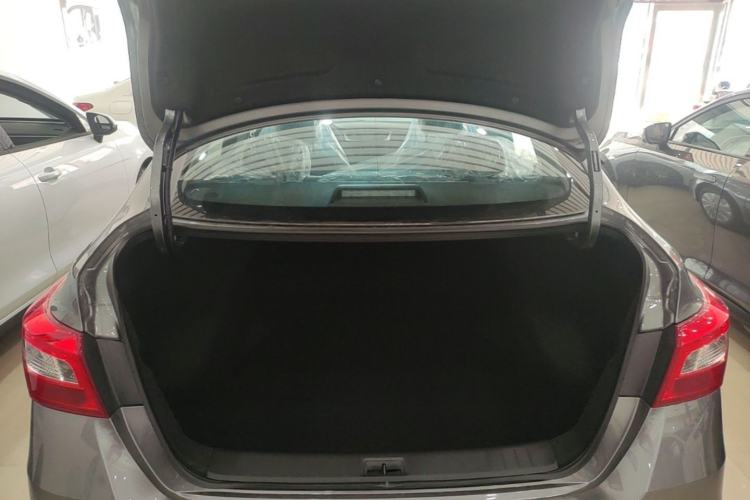 Used Nissan Sylphy 2024 Facelifted Three Classic 1.6XE CVT Comfort Edition Trunk