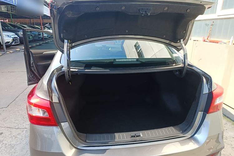 Used Nissan Sylphy 2024 Classic 1.6XE CVT Comfort Edition Trunk